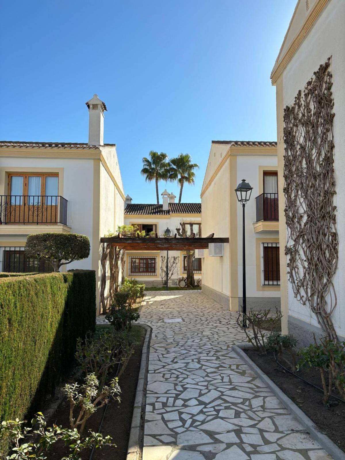La Casita Verde- Cerca De La Playa Y Con Piscina Abierta Todo El Ano * Playas de Vera